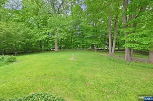 16 Knollwood Rd, Upper Saddle River, NJ 07458 - Photo 38