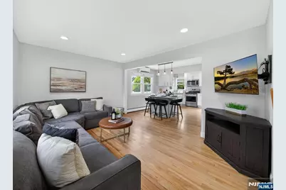 246 Hickory Street, Washington Township, NJ 07676 - Photo 2