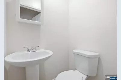 91 Willoughby Street, Newark, NJ 07112 - Photo 22