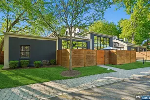 51 Greenwood Ave 1, Montclair, NJ 07042 - Photo 24
