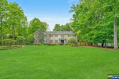 48 Hopper Farm Road, Upper Saddle River, NJ 07458 - Photo 2