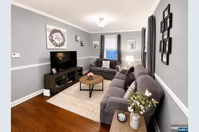 74 8th Avenue, Hawthorne, NJ 07506 - Photo 4