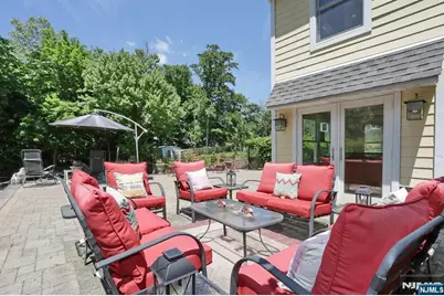 33 Randolph Street, Park Ridge, NJ 07656 - Photo 38