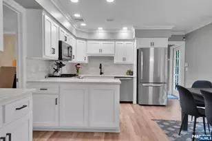 468 Manchester Way, Wyckoff Township, NJ 07481 - Photo 12