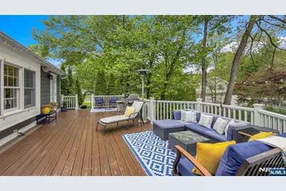 468 Manchester Way, Wyckoff Township, NJ 07481 - Photo 34