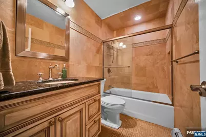 468 Manchester Way, Wyckoff Township, NJ 07481 - Photo 22
