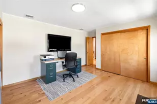 66 Roehrs Dr, Wallington, NJ 07057 - Photo 24