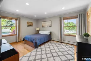 66 Roehrs Dr, Wallington, NJ 07057 - Photo 20