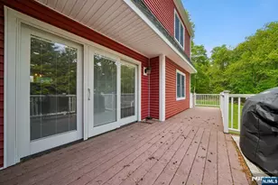 73 The Fairway, Cedar Grove, NJ 07009 - Photo 16