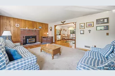 90 McNomee Street, Oakland, NJ 07436 - Photo 6