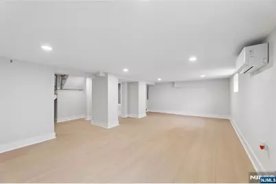100 Prospect Terrace, East Rutherford, NJ 07073 - Photo 30