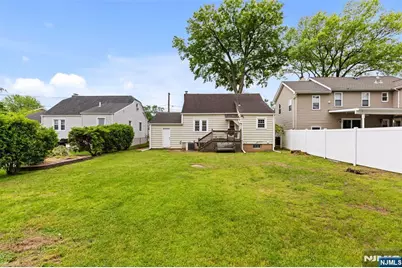 8 Huntting Drive, Dumont, NJ 07628 - Photo 30