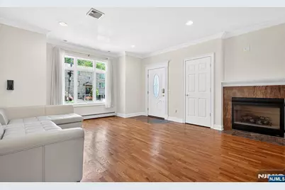 445 7th Street A #A, Palisades Park, NJ 07650 - Photo 6