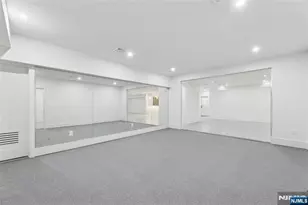311 Farview Ave, Paramus, NJ 07652 - Photo 42