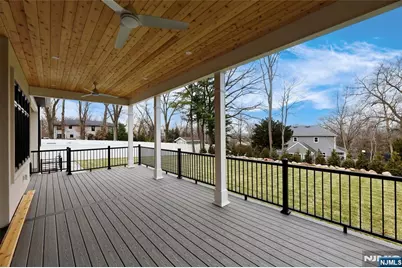 311 Farview Avenue, Paramus, NJ 07652 - Photo 48