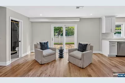 189 Woodland Avenue, Westwood, NJ 07675 - Photo 16