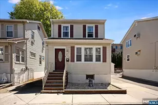 136 Cedar St, Cliffside Park, NJ 07010 - Photo 20