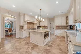 303 Rockland Ave, River Vale Township, NJ 07675 - Photo 18
