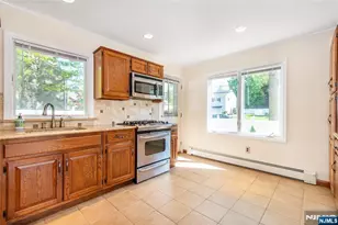 8 Pershing St, Emerson, NJ 07630 - Photo 8