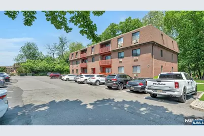 666 Mill Street C6 #C6, Belleville, NJ 07109 - Photo 2