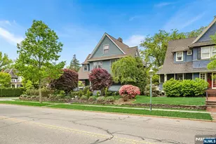 296 Ridgewood Ave, Glen Ridge, NJ 07028 - Photo 4