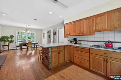 17 Appert Terrace, Mahwah, NJ 07430 - Photo 20