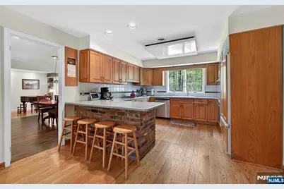 17 Appert Terrace, Mahwah, NJ 07430 - Photo 18