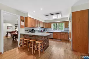 17 Appert Terrace, Mahwah, NJ 07430 - Photo 18