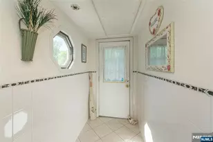 25 Meadow Dr, Little Falls Township, NJ 07424 - Photo 28