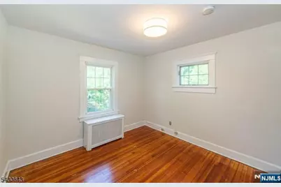 39 Essex Avenue, Montclair, NJ 07042 - Photo 36
