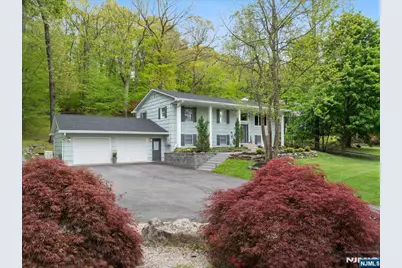 125 Kitchell Lake Drive, West Milford, NJ 07480 - Photo 2