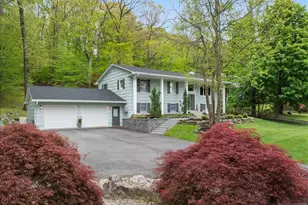 125 Kitchell Lake Dr, West Milford, NJ 07480 - Photo 2