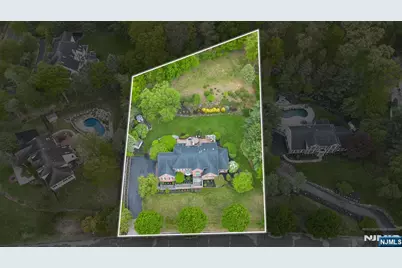 51 Nicole Drive, Denville, NJ 07834 - Photo 2