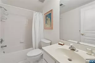 122 White Pine Ct, Paramus, NJ 07652 - Photo 26