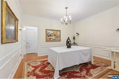 122 White Pine Court, Paramus, NJ 07652 - Photo 8