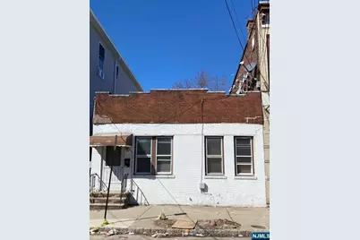39 Heckel Street, Belleville, NJ 07109 - Photo 2