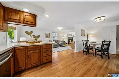 99 Ferncliff Road, Bloomfield, NJ 07003 - Photo 14
