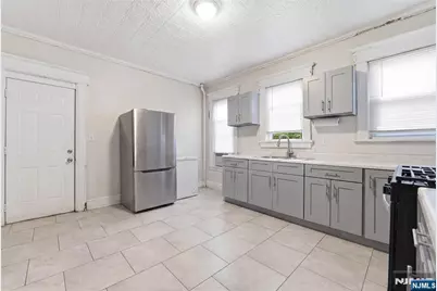 24 Elizabeth Street, Paterson, NJ 07503 - Photo 4