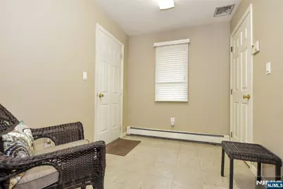 31 Leo Place, Lodi, NJ 07644 - Photo 6
