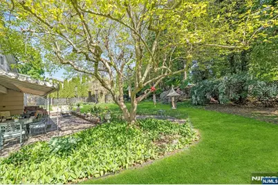 60 Oak Street, Harrington Park, NJ 07640 - Photo 32