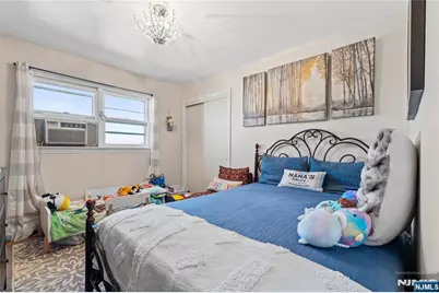65 Miller Avenue, Elmwood Park, NJ 07407 - Photo 10