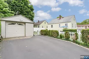 27-20 Kipp, Fair Lawn, NJ 07410 - Photo 40