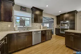 917 E Lawn Dr, Teaneck Township, NJ 07666 - Photo 6