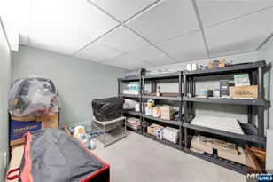 1130 Edgewood Ln, Fort Lee, NJ 07024 - Photo 32