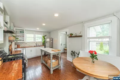 6 Maple Street, Bernardsville, NJ 07924 - Photo 8