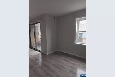 700 Schuyler Avenue D-13 #D-13, Kearny, NJ 07032 - Photo 4