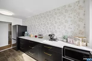 200 Winston 2811, Cliffside Park, NJ 07010 - Photo 6