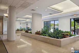 200 Winston 2811, Cliffside Park, NJ 07010 - Photo 22