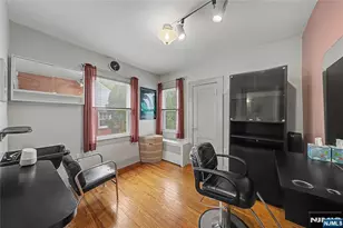 287 Madison Ave., New Milford, NJ 07646 - Photo 22