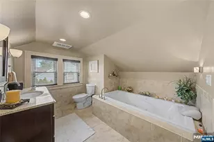 287 Madison Ave., New Milford, NJ 07646 - Photo 24